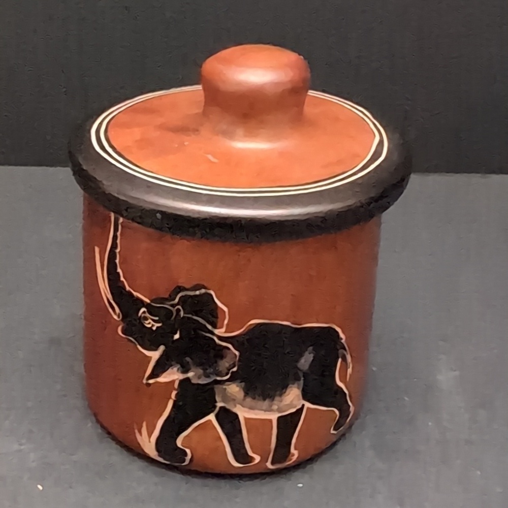 Kuku Hut,Hand carved Brown Stone Sugar And Creamer Set with Tray. - Picture 7 of 16